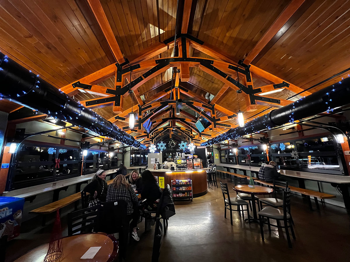Restaurant / bar